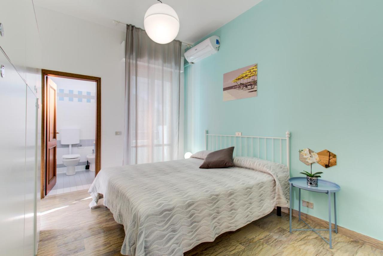 Battigia Rimini - Appartamenti Vacanze Экстерьер фото