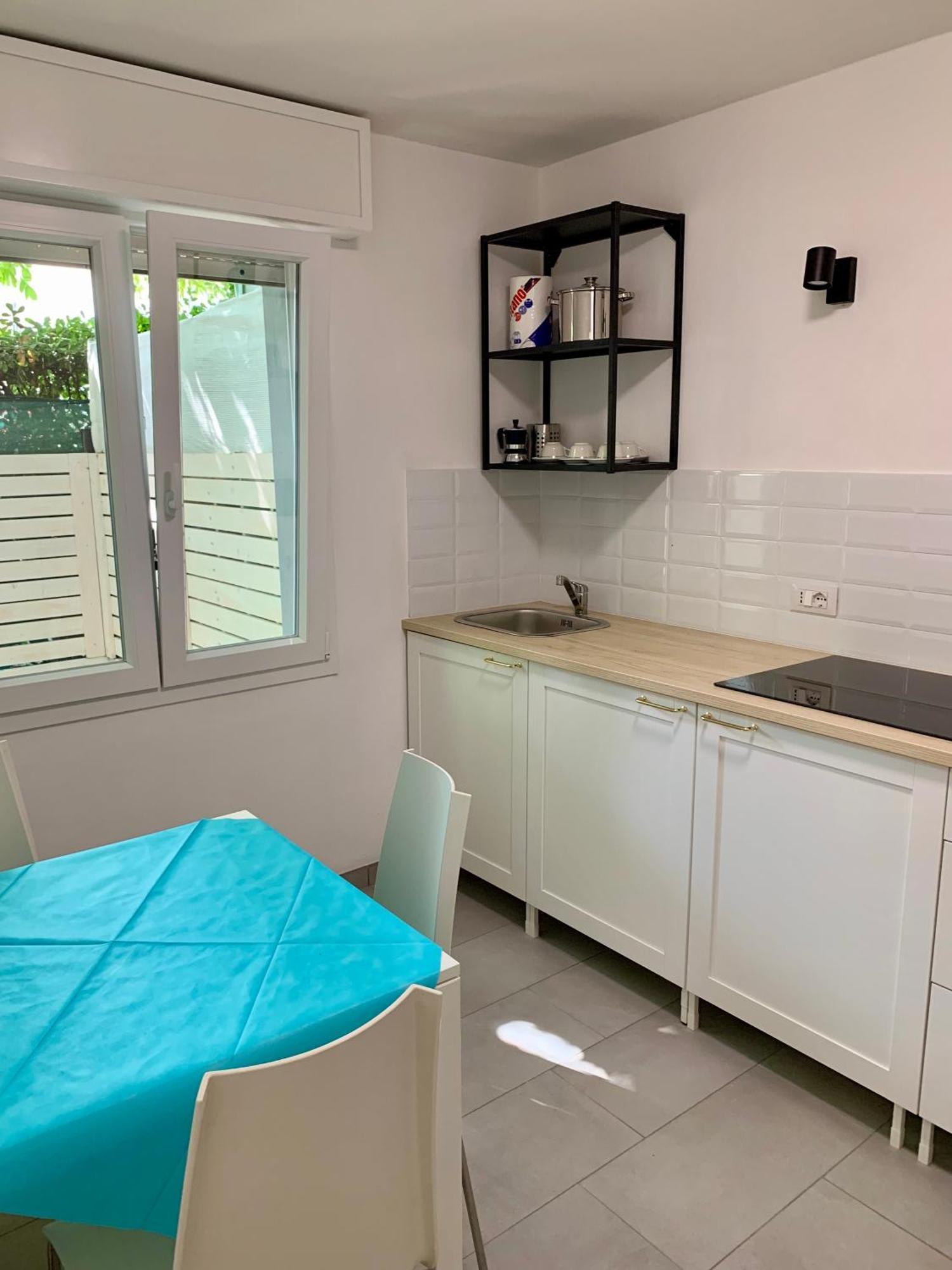 Battigia Rimini - Appartamenti Vacanze Экстерьер фото